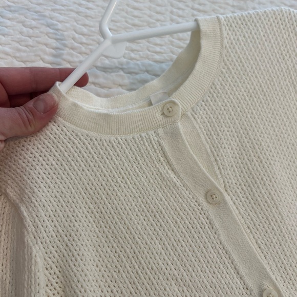 Gap Kids, Girls’ Cream Light-weight Sweater, Size Small - Picture 4 of 6